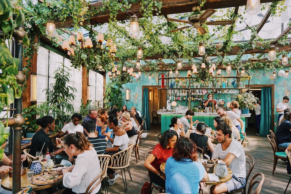 The Best Vegan Restaurants In Paris According To Daniela Le 